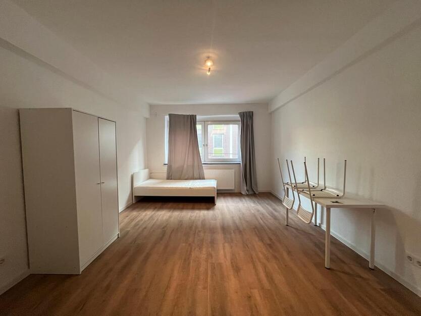 Möbliertes WG Zimmer mit unweit der Uni und vom Hauptbahnhof zimmer