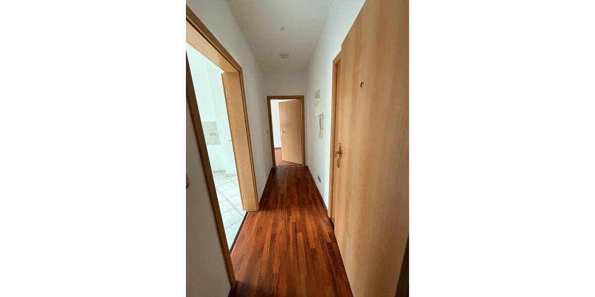 Etagenwohnung Torgau - 3 Zimmer, 82 m&sup2;, 480&euro; | Angebot:25964138