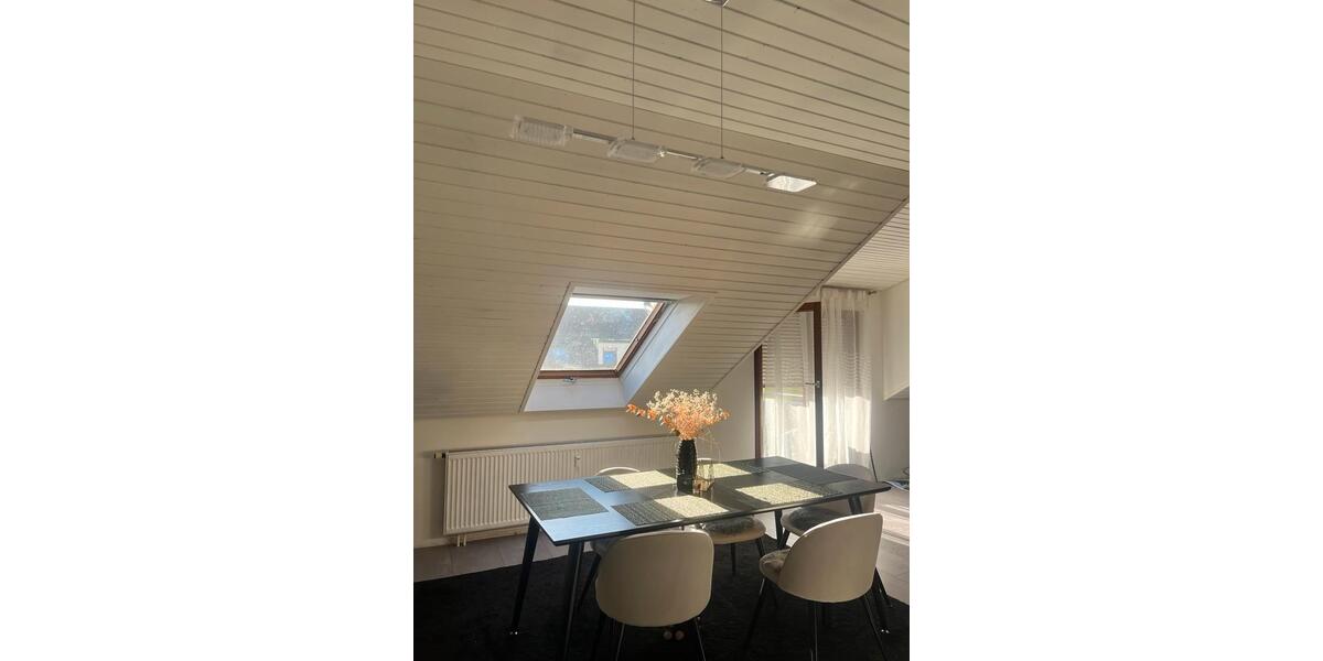 Dachgeschoßwohnung Grenzach-Wyhlen Wyhlen - 3 Zimmer, 83 m&sup2;, 1.200&euro; | Angebot:26241674