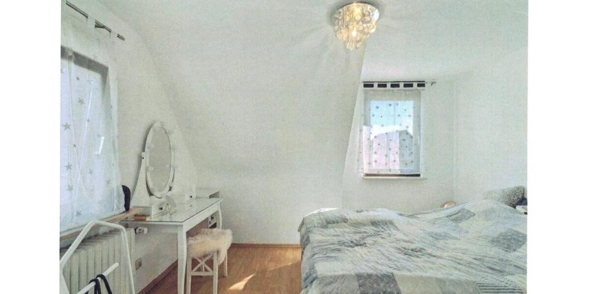 Dachgeschoßwohnung Hanau - 3 Zimmer, 55 m&sup2;, 750&euro; | Angebot:25793895