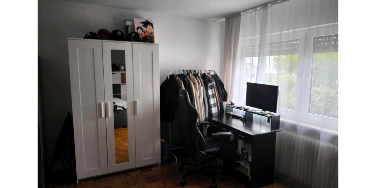 Etagenwohnung Gießen Wieseck - 1 Zimmer, 32 m&sup2;, 470&euro; | Angebot:26701996