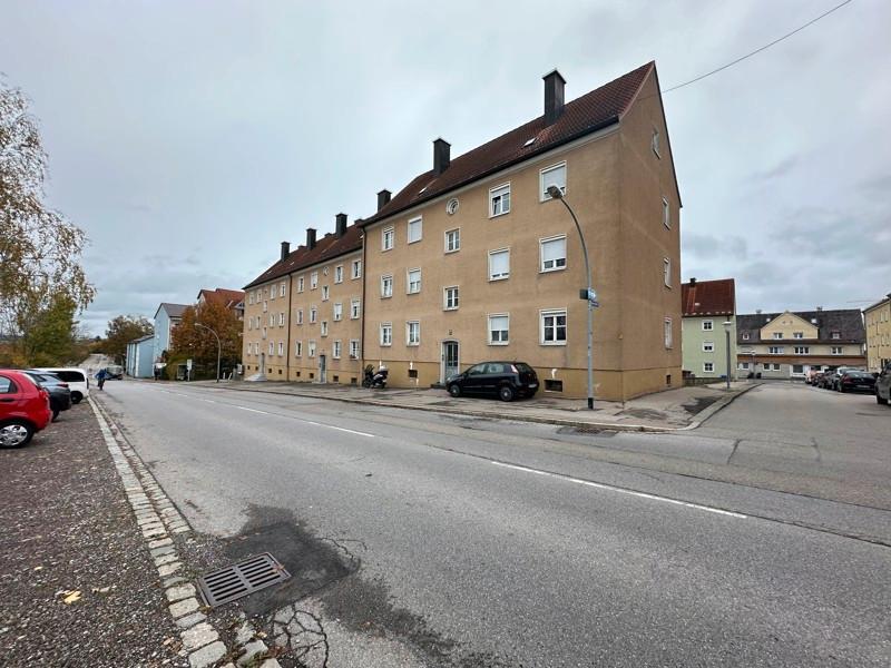 Für Paare oder kleine Familien: 3-Zimmer-Wohnung im 1. Obergeschoss zimmer