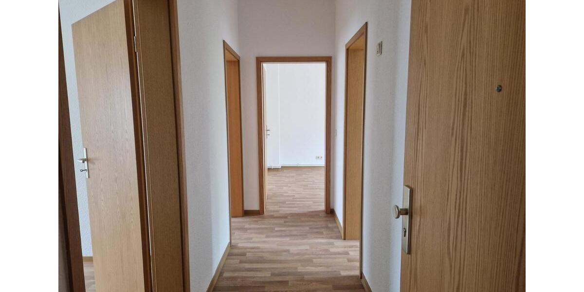 Erdgeschoßwohnung Schönebeck (Elbe) - 3 Zimmer, 62 m&sup2;, 375&euro; | Angebot:24749372