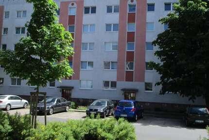 Wohnung Neubrandenburg Oststadt - 4 Zimmer, 76 m&sup2;, 366&euro; | Angebot:26318247