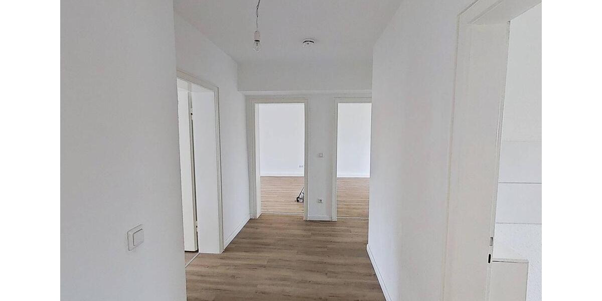 Etagenwohnung Diepholz - 4 Zimmer, 88 m&sup2;, 650&euro; | Angebot:25715022