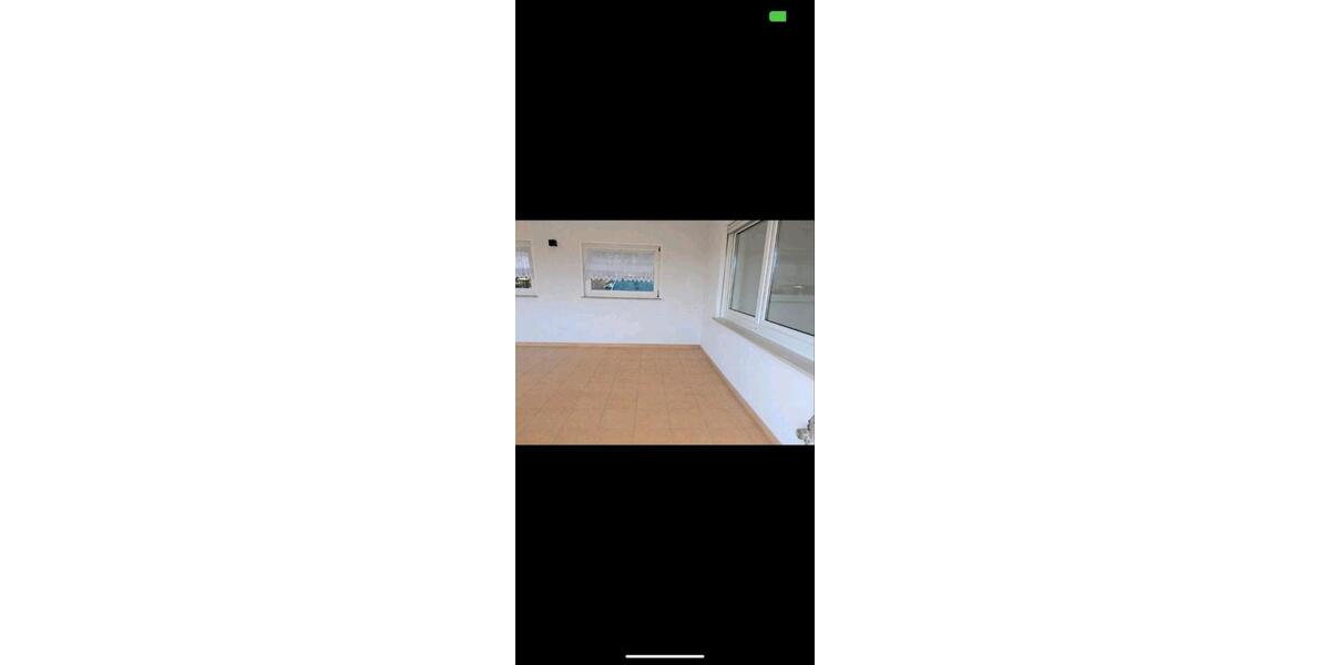 Erdgeschoßwohnung Neukirchen - 3 Zimmer, 109 m&sup2;, 1.150&euro; | Angebot:26574666