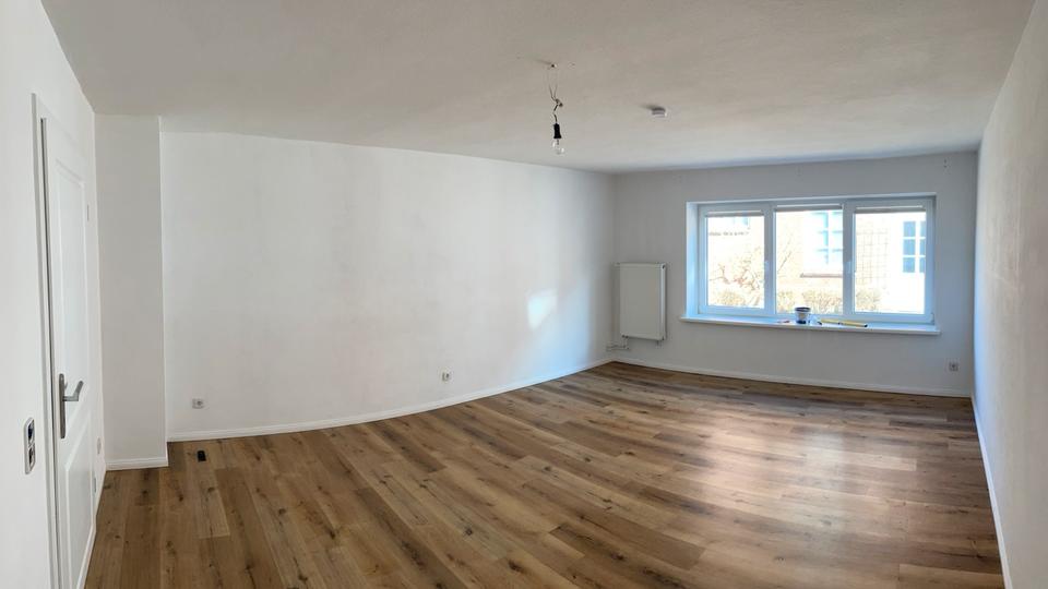 Erdgeschoßwohnung Lütjenburg - 3 Zimmer, 102 m&sup2;, 1.100&euro; | Angebot:25963517