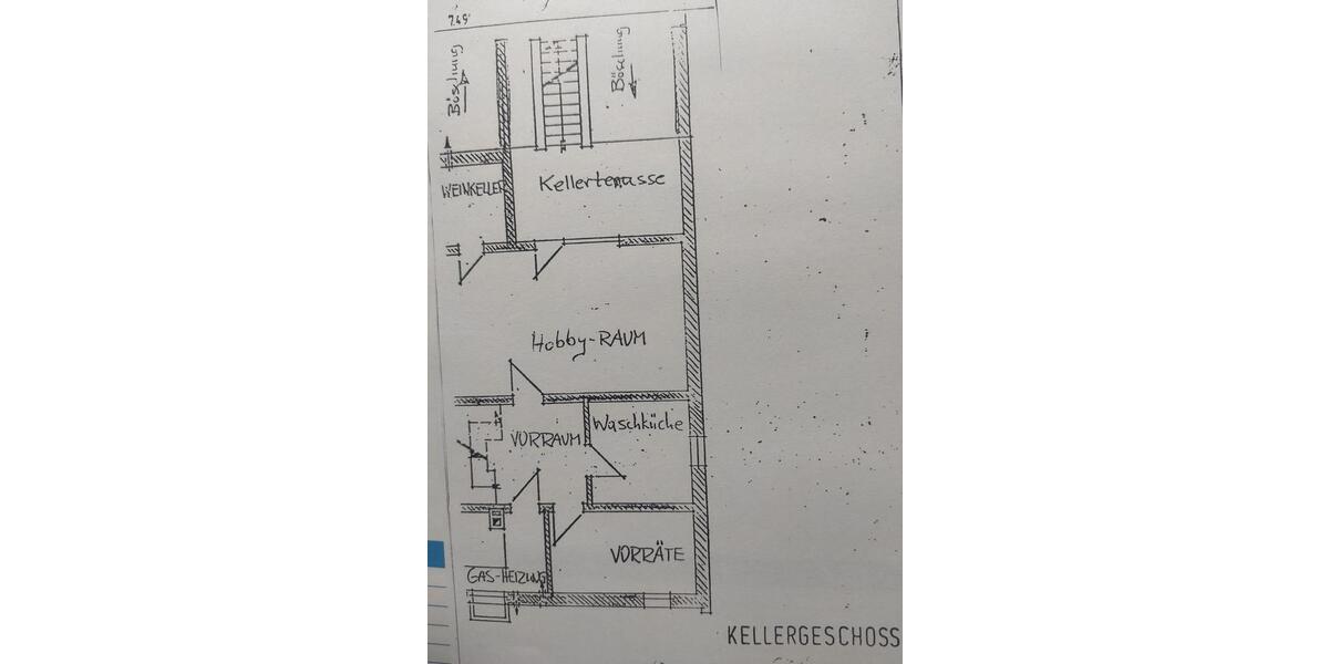 große Doppelhaushälfte ideal zum Wohnen und Arbeiten 8 zimmer