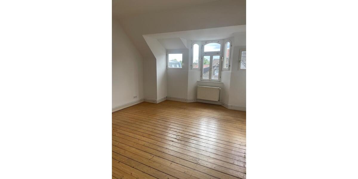 Moderne sanierte 4 Zimmer Altbau 4 zimmer