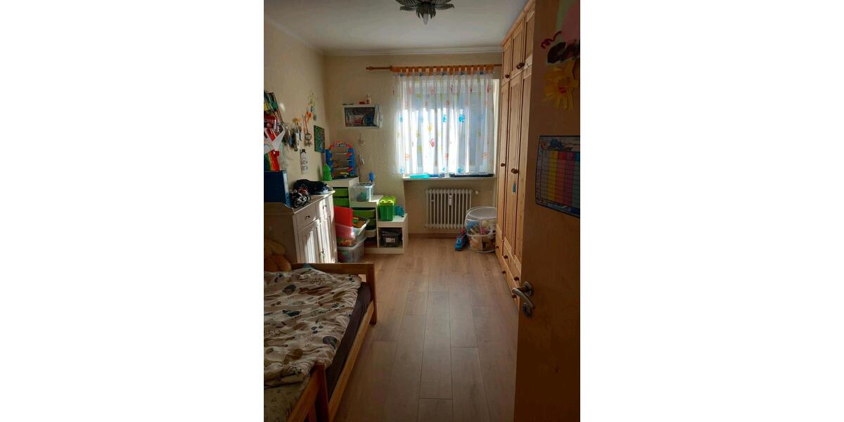 Etagenwohnung Freyung - 5 Zimmer, 107 m&sup2;, 1.200&euro; | Angebot:27592441