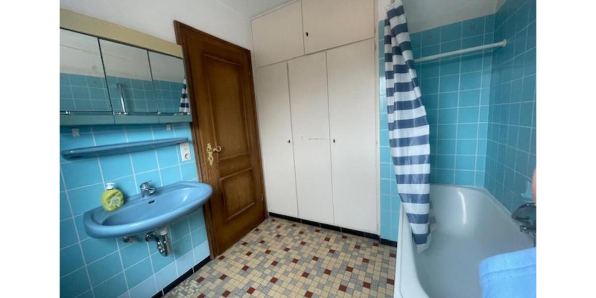 Möbliertes Zimmer in heller Wohnung in Emmendingen-Wasser 1 zimmer