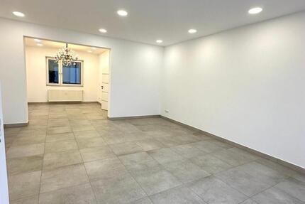 Gewerberäume Kosmetiksalon Büroräume zimmer