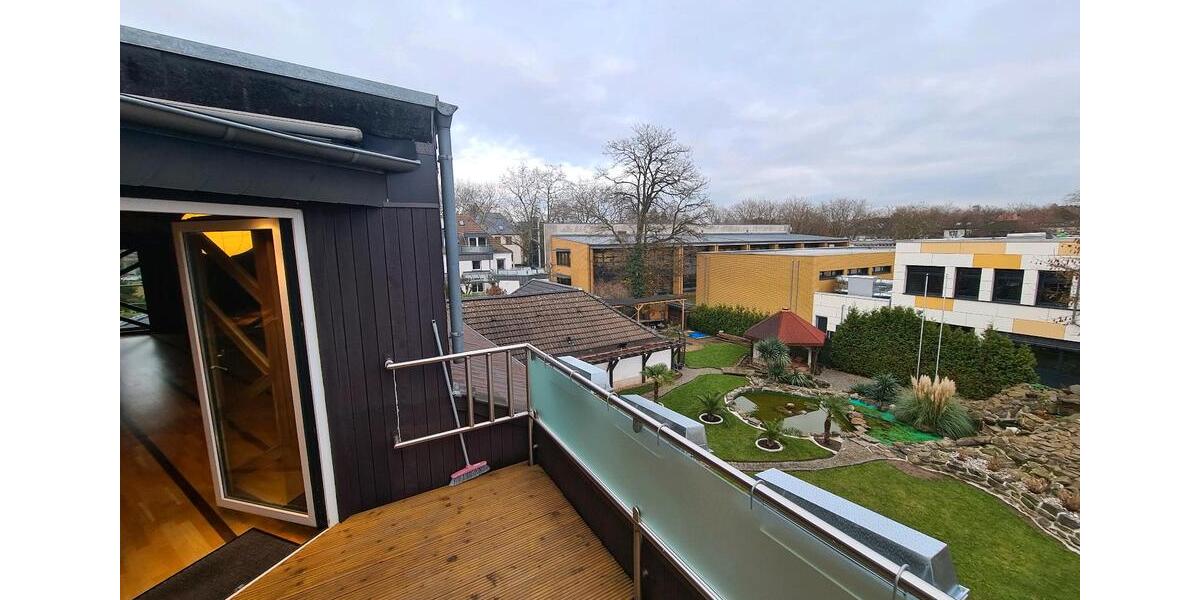 Dachgeschoßwohnung Krefeld Benrad - 3 Zimmer, 94 m&sup2;, 1.420&euro; | Angebot:26536648