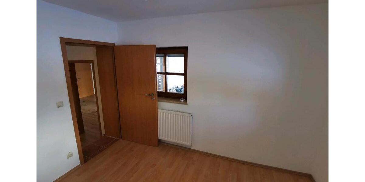 Etagenwohnung Bernried - 2 Zimmer, 62 m&sup2;, 450&euro; | Angebot:26651969