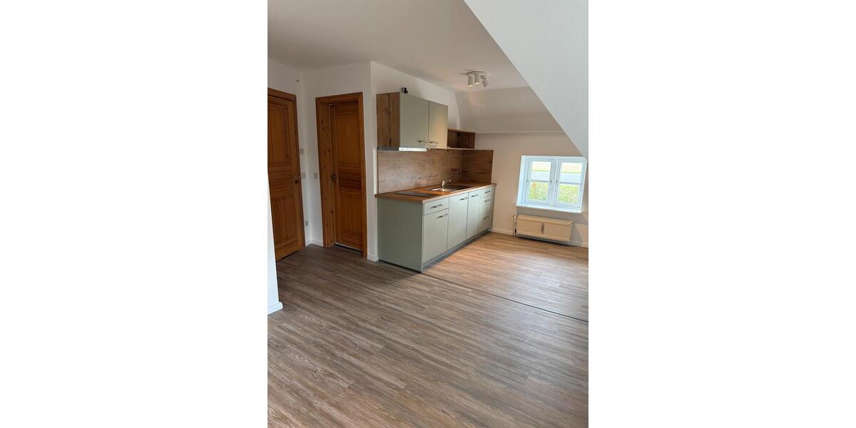 Etagenwohnung Niebüll - 1 Zimmer, 1.111 m&sup2;, 555&euro; | Angebot:25267535
