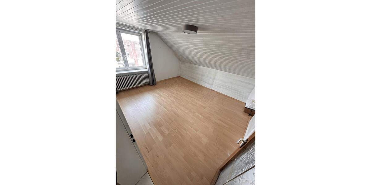 Etagenwohnung Ingolstadt Hundszell - 4 Zimmer, 74 m&sup2;, 750&euro; | Angebot:25165842