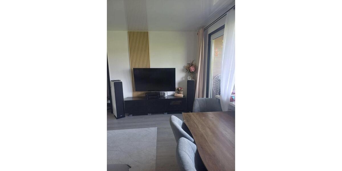 Etagenwohnung Kassel Niederzwehren - 4 Zimmer, 84 m&sup2;, 900&euro; | Angebot:26563546