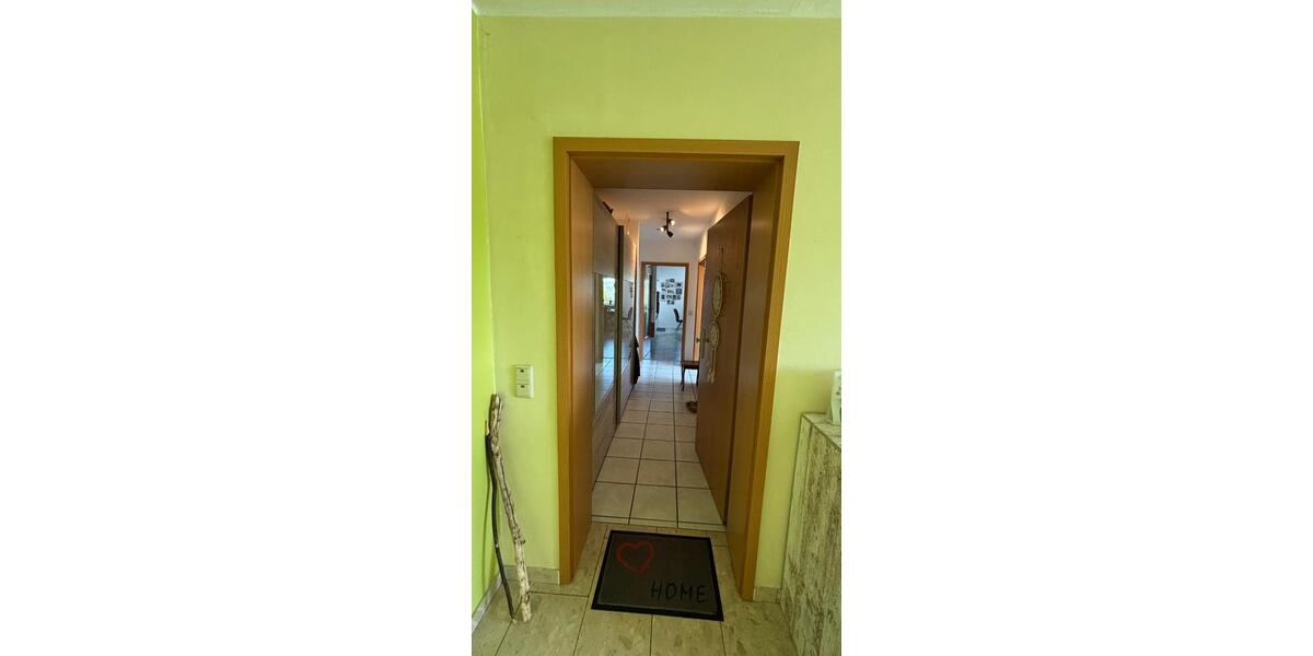 Dachgeschoßwohnung Wenden - 4 Zimmer, 88 m&sup2;, 750&euro; | Angebot:26518343
