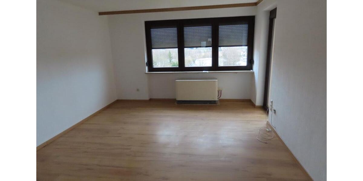 Etagenwohnung Marktredwitz - 3 Zimmer, 75 m&sup2;, 540&euro; | Angebot:25512903
