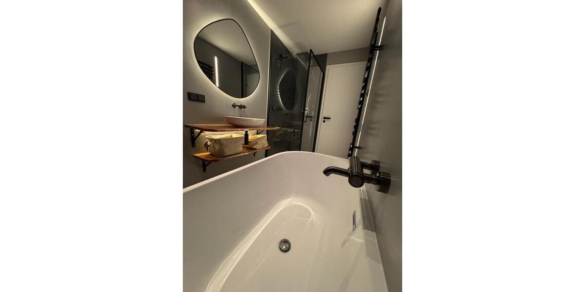 Wohnen auf Zeit Bremen Oberneuland - 2 Zimmer, 60 m&sup2;, 1.600&euro; | Angebot:25650083