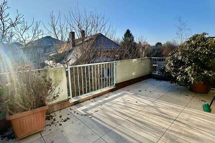 Wohnung Schorndorf - 4 Zimmer, 120 m&sup2;, 1.380&euro; | Angebot:24733516