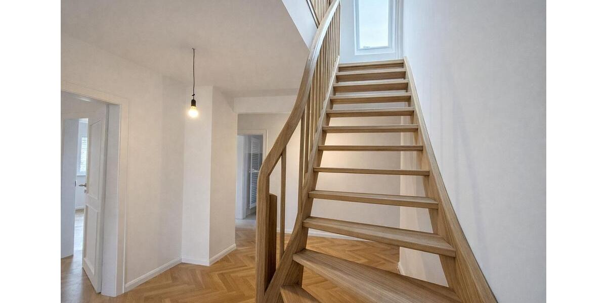 Doppelhaushälfte Schwäbisch Hall - 8 Zimmer, 181 m&sup2;, 2.300&euro; | Angebot:25537792