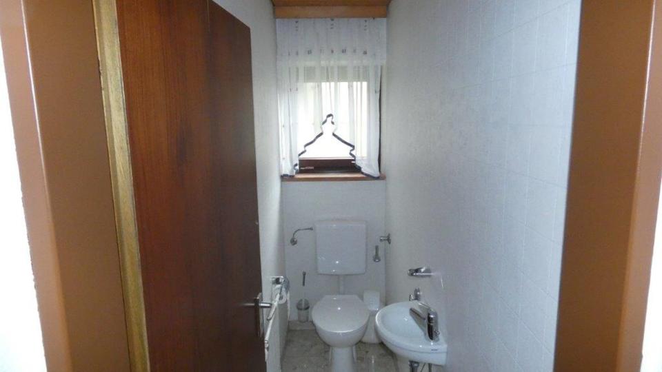 Einfamilienhaus Dillingen an der Donau - 6 Zimmer, 135 m&sup2;, 1.290&euro; | Angebot:25977751