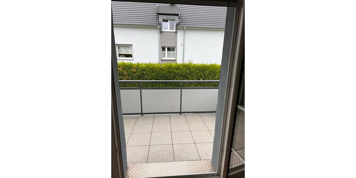 Erdgeschoßwohnung Meinerzhagen - 3 Zimmer, 70 m&sup2;, 830&euro; | Angebot:26131933
