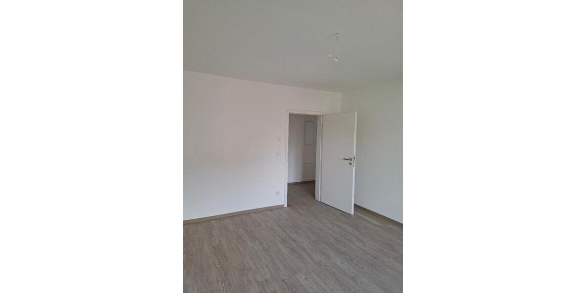 Etagenwohnung Apolda - 2 Zimmer, 60 m&sup2;, 552&euro; | Angebot:26266565