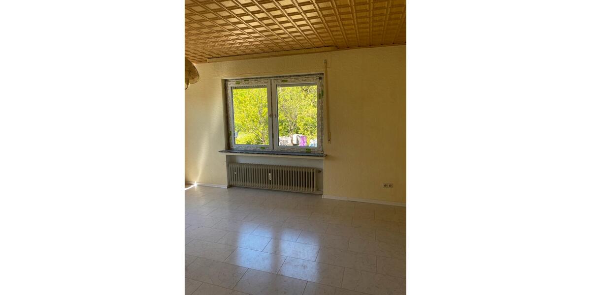 Etagenwohnung Netphen - 4 Zimmer, 86 m&sup2;, 550&euro; | Angebot:26395051