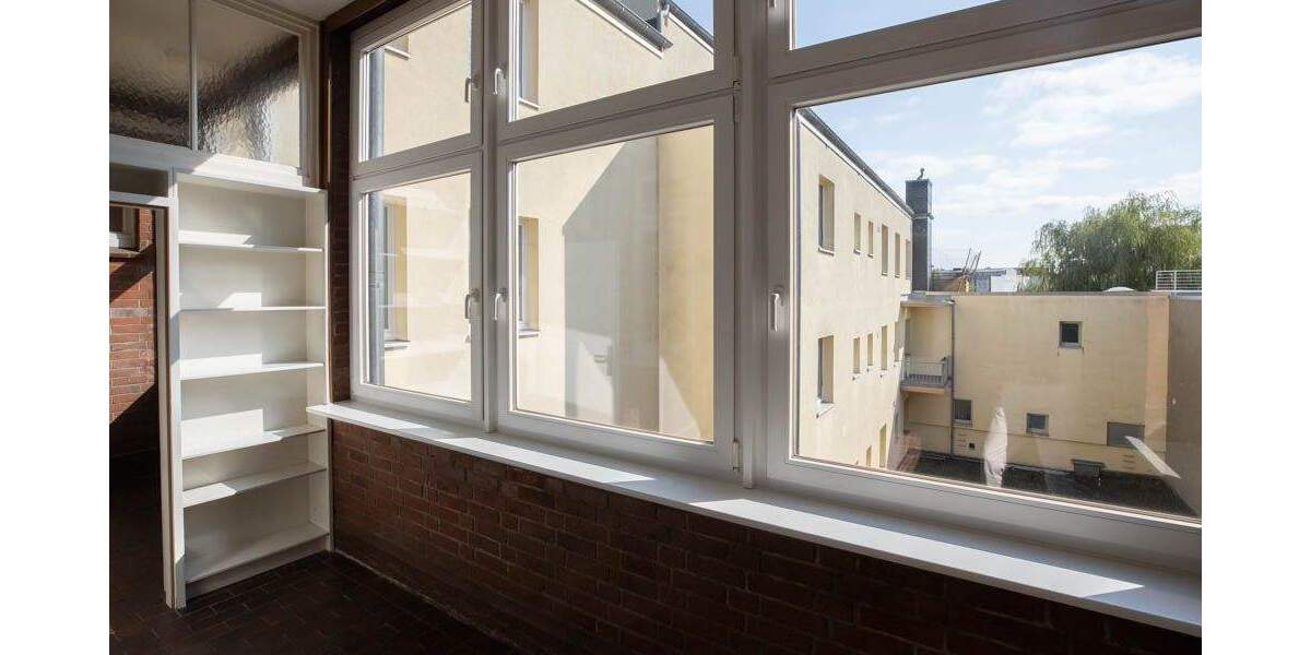 Gewerbeobjekt Elmshorn - 5 Zimmer, 237 m&sup2;, 2.370&euro; | Angebot:25668888