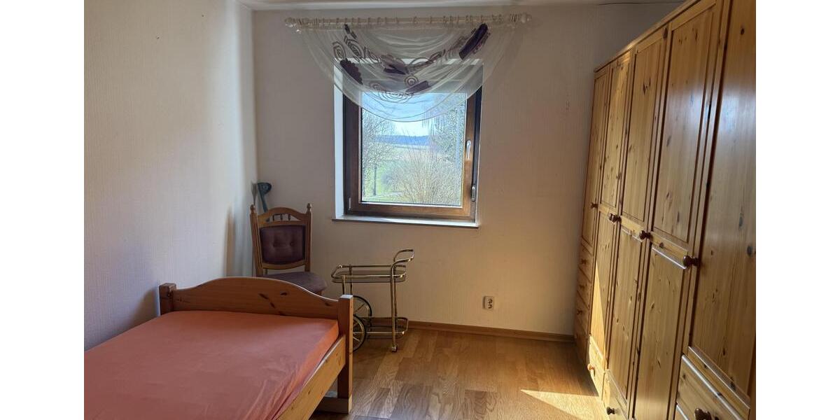 Erdgeschoßwohnung Oberndorf am Neckar - 3.5 Zimmer, 85 m&sup2;, 600&euro; | Angebot:25948647