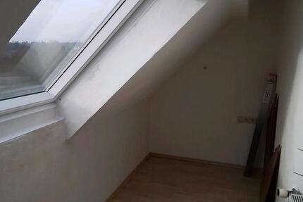 Wohnung Schiffweiler - 2 Zimmer, 90 m&sup2;, 600&euro; | Angebot:24673812