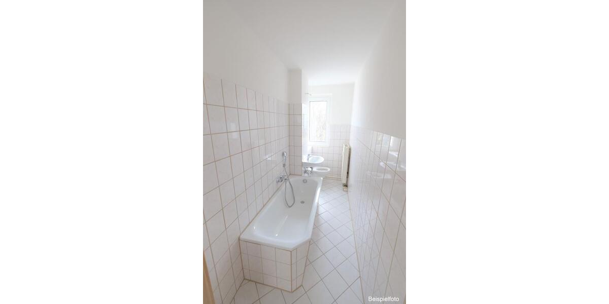 Erdgeschoßwohnung Saalfeld (Saale) - 1 Zimmer, 33 m&sup2;, 198&euro; | Angebot:26235277