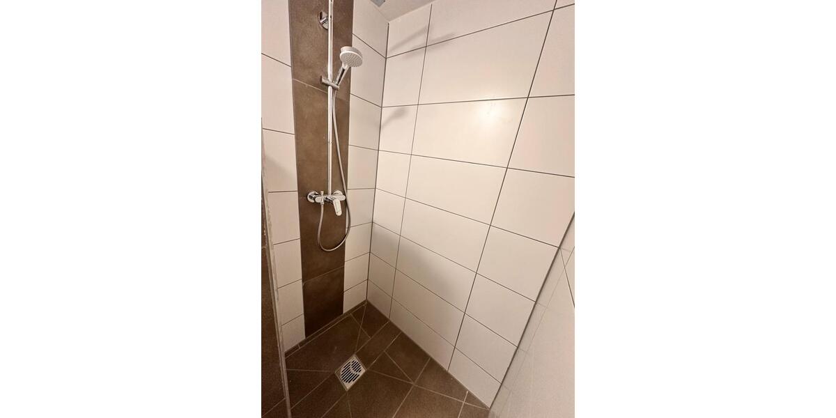 Etagenwohnung Tellingstedt - 3 Zimmer, 85 m&sup2;, 850&euro; | Angebot:26050952