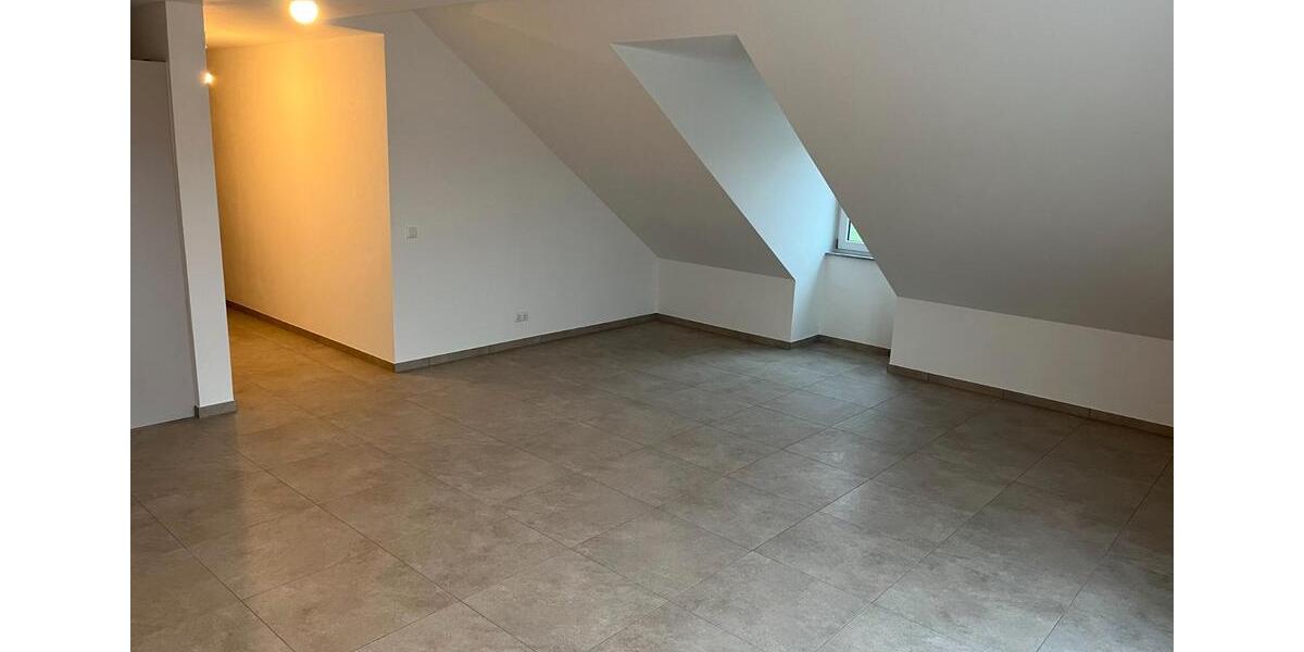 Etagenwohnung Töging am Inn - 2 Zimmer, 86 m&sup2;, 950&euro; | Angebot:26586923