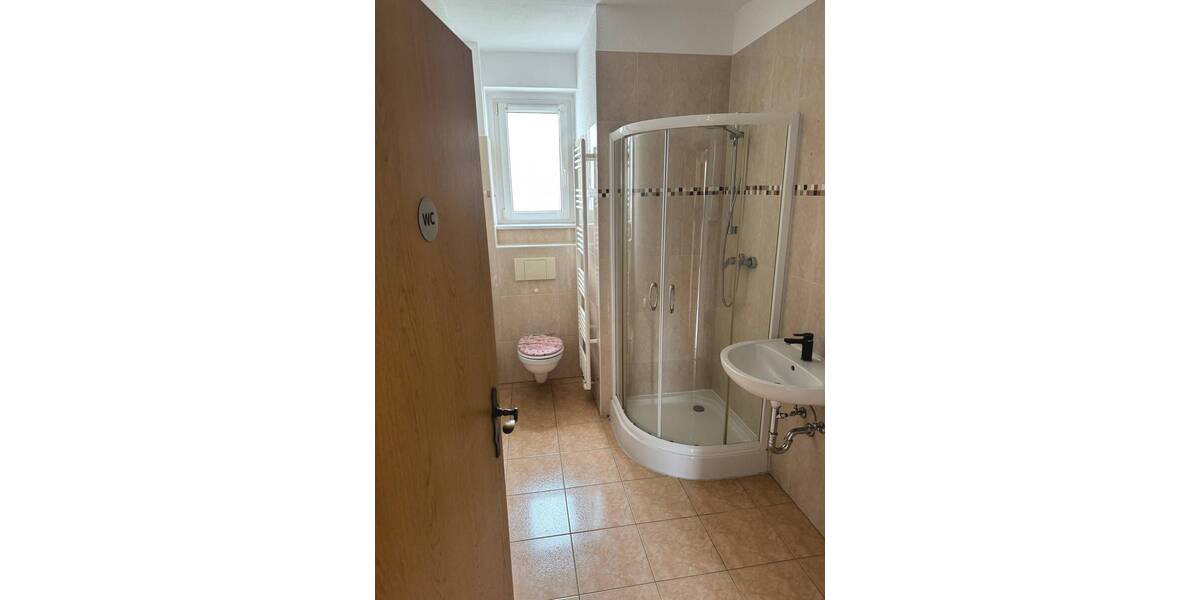 Etagenwohnung Bitterfeld-Wolfen Wolfen - 3 Zimmer, 85 m&sup2;, 500&euro; | Angebot:25736742