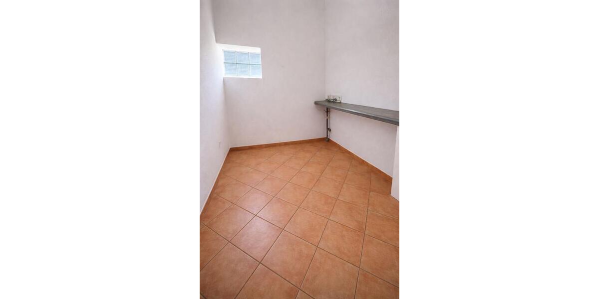 Etagenwohnung Bad Harzburg - 4 Zimmer, 160 m&sup2;, 1.600&euro; | Angebot:26125177