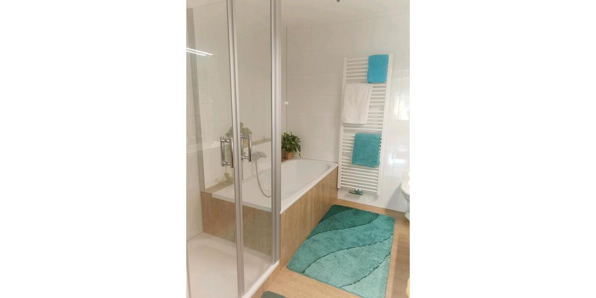 Erdgeschoßwohnung Regensburg Galgenberg - 4 Zimmer, 109 m&sup2;, 1.800&euro; | Angebot:26357926