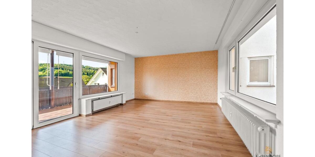 Erdgeschoßwohnung Plettenberg - 4 Zimmer, 123 m&sup2;, 890&euro; | Angebot:24679082