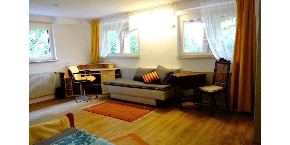Wohnen auf Zeit Leonberg - 1 Zimmer, 18 m&sup2;, 590&euro; | Angebot:26219699