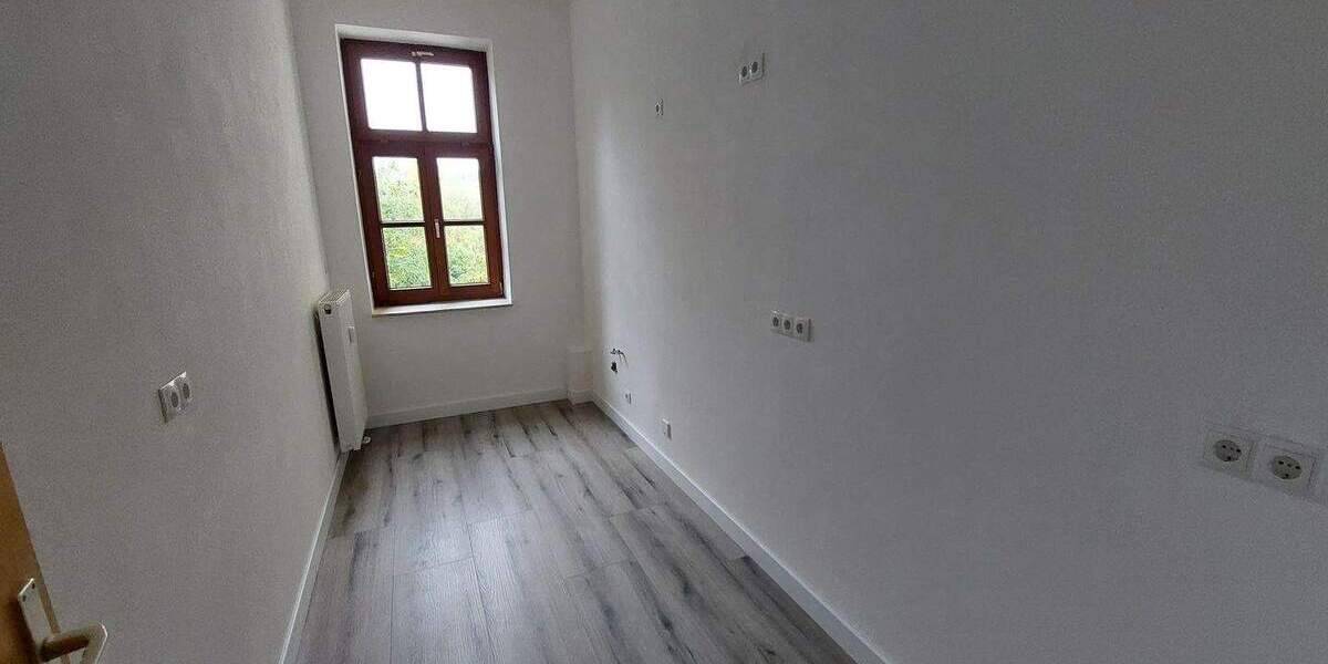 Etagenwohnung Roßwein - 3 Zimmer, 83 m&sup2;, 458&euro; | Angebot:26703491