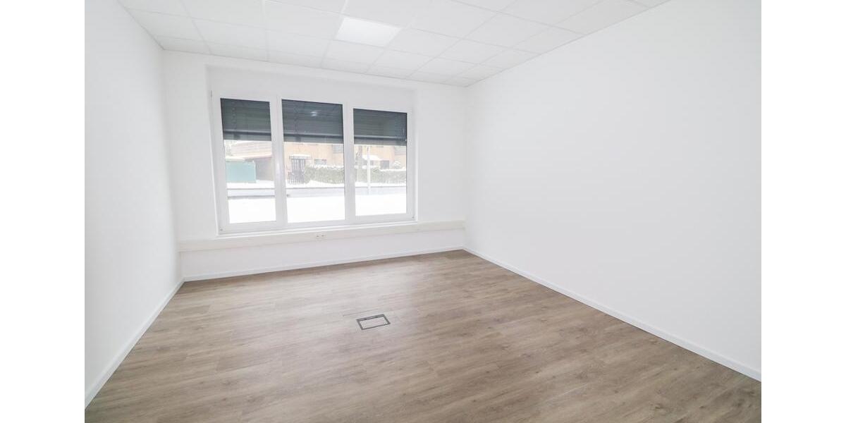 Gewerbeobjekt Oldenburg Kreyenbrück - 2.070&euro; | Angebot:24866799