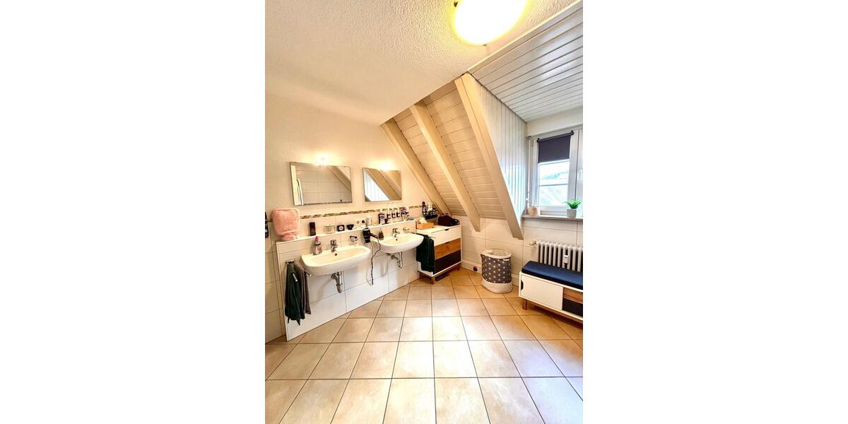Maisonettenwohnung Steinen - 5 Zimmer, 136 m&sup2;, 1.409&euro; | Angebot:26271560