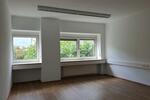 Etagenwohnung Weiden in der Oberpfalz - 4 Zimmer, 130 m&sup2;, 1.160&euro; | Angebot:22670479