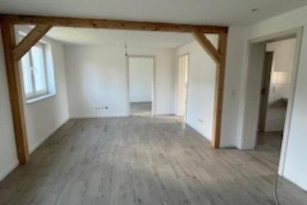 Wohnen auf dem Land - 3 Zimmer-Wohnung mit Terrasse & Garten 3 zimmer