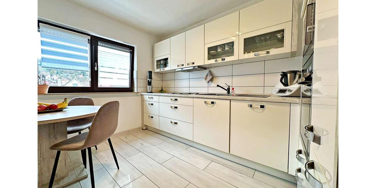 Etagenwohnung Neuenbürg - 3 Zimmer, 100 m&sup2;, 1.100&euro; | Angebot:24441201