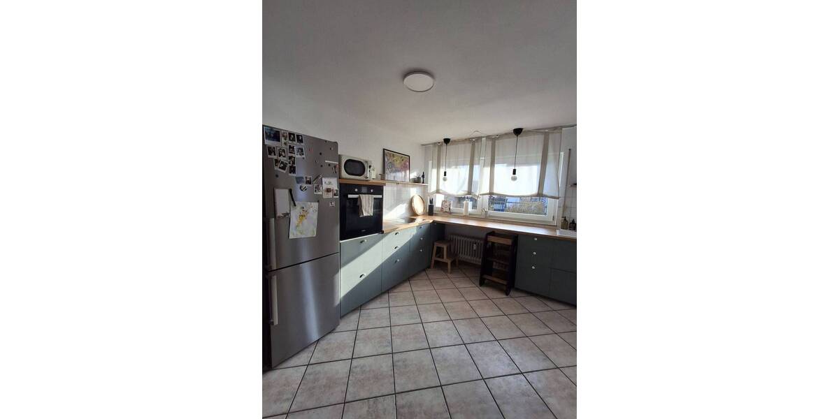 Etagenwohnung Ohmden - 4 Zimmer, 130 m&sup2;, 1.000&euro; | Angebot:26489096