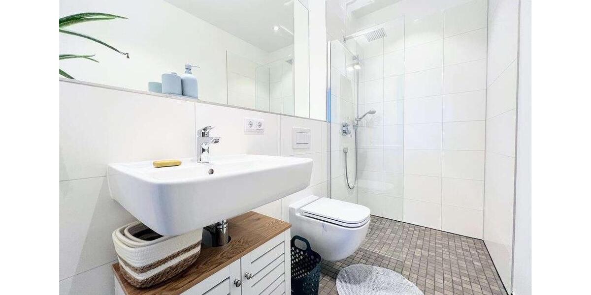 Dachgeschoßwohnung Berlin Friedrichshain-Kreuzberg - 1 Zimmer, 25 m&sup2;, 790&euro; | Angebot:26018626