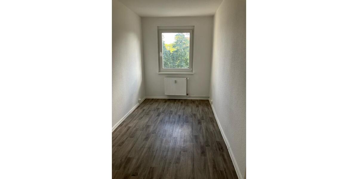 Etagenwohnung Rosenow - 3 Zimmer, 60 m&sup2;, 360&euro; | Angebot:26266264